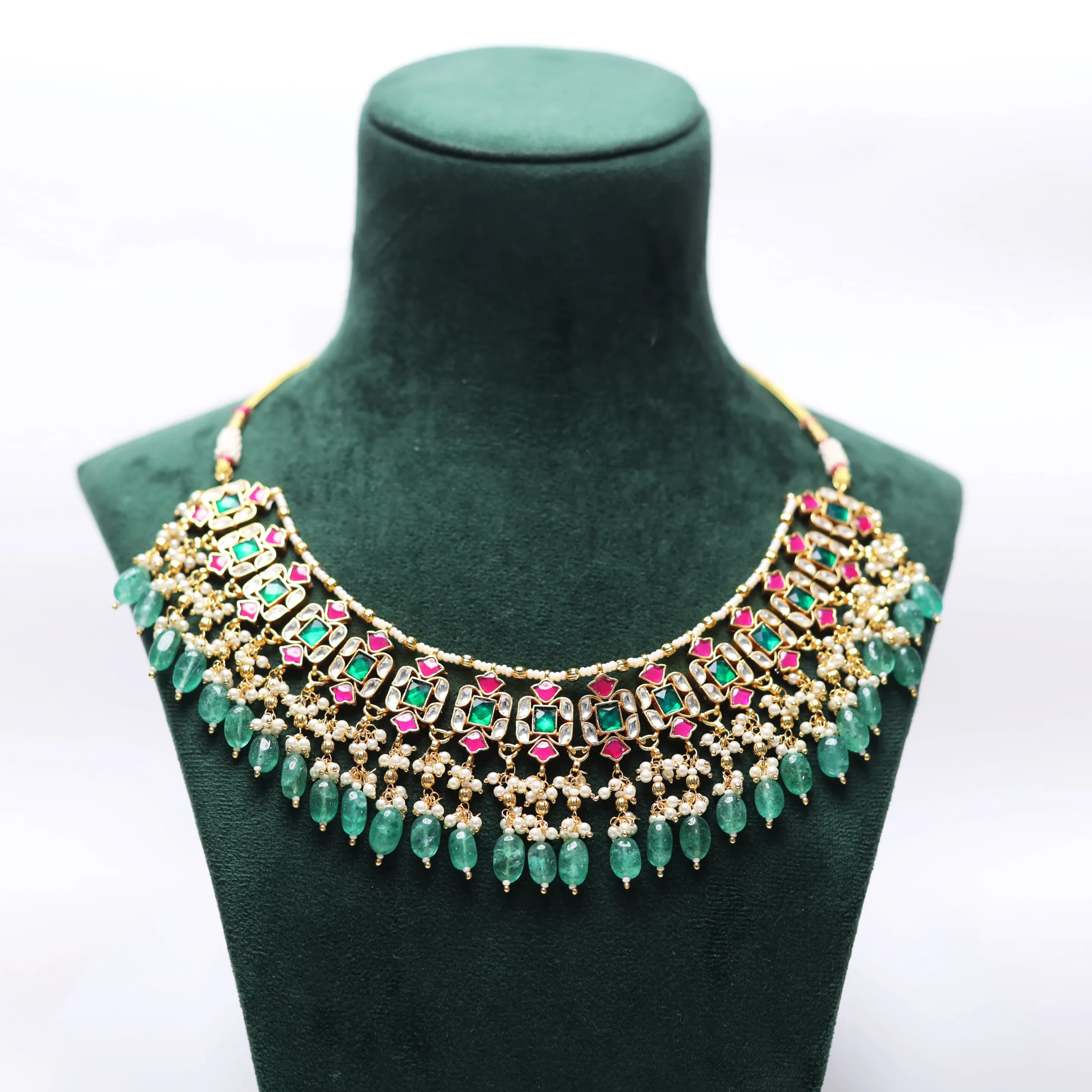 Traditional Emerald Choker Set